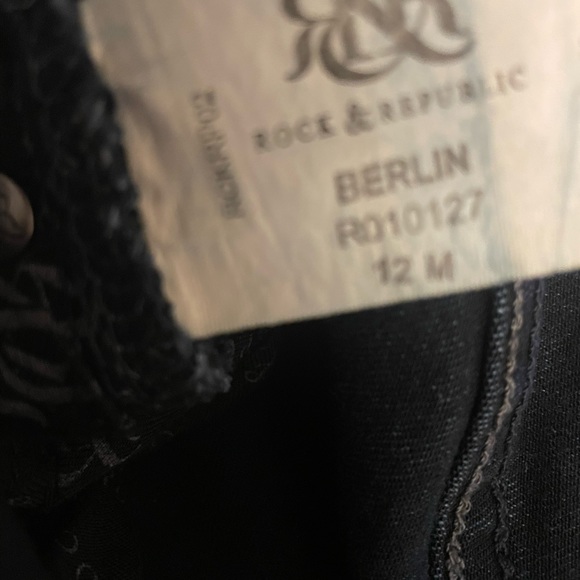 Rock & Republic Sz:12 Berlin Stretch Blue Jeans - Picture 7 of 9